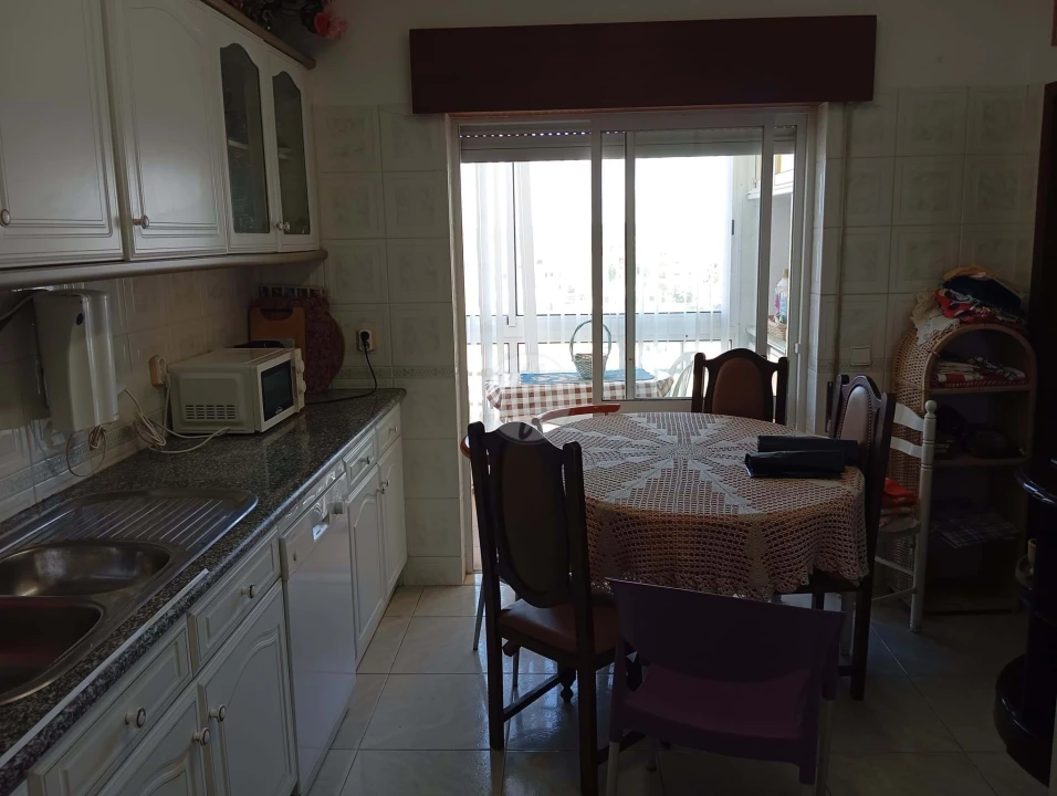 Apartamento T2 para Venda em Lagos (São Sebastião e Santa Maria) Foto 7