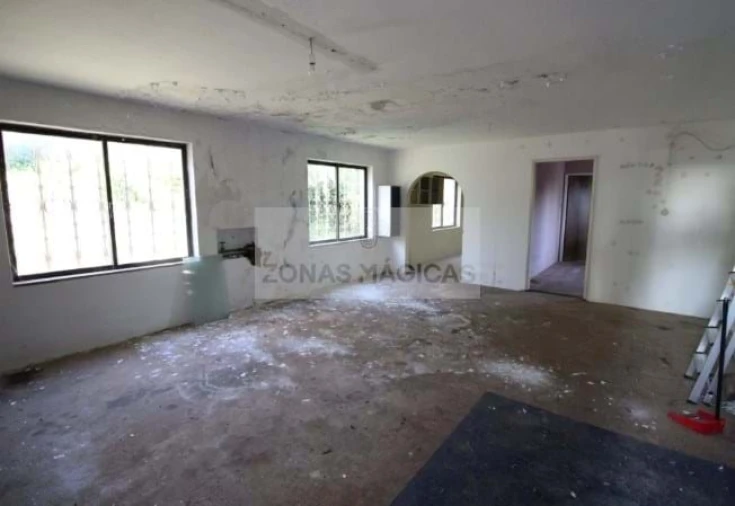Moradia T4 para Venda em Lagos (São Sebastião e Santa Maria) Foto 11