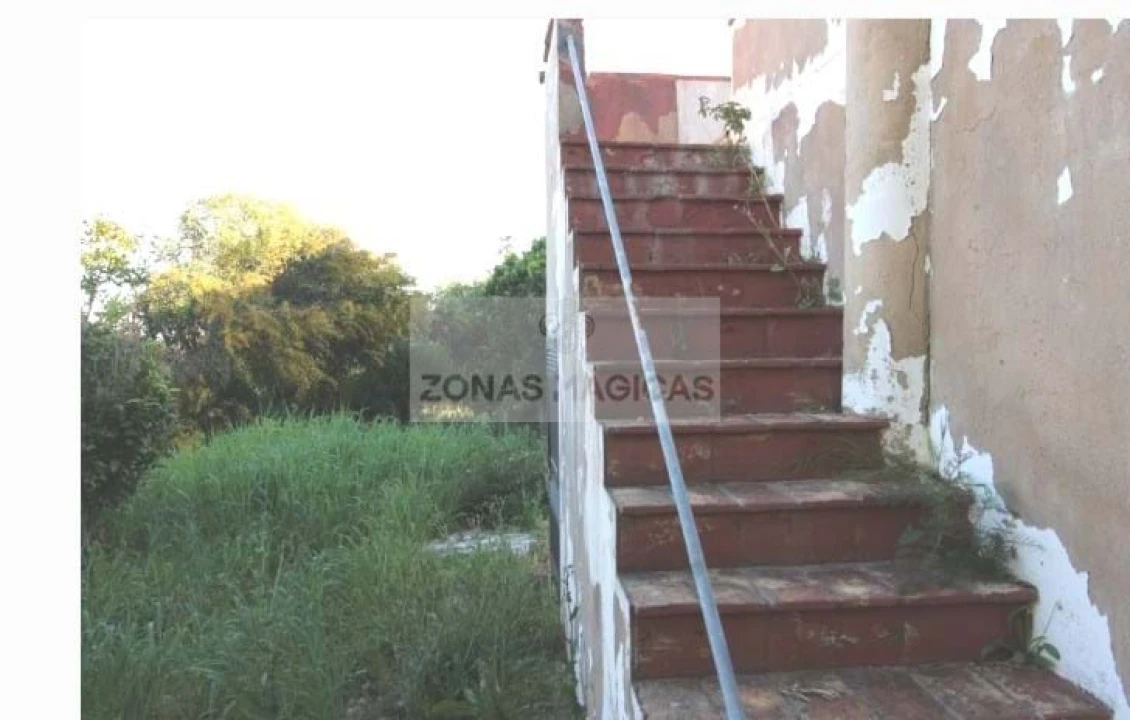 Moradia T4 para Venda em Lagos (São Sebastião e Santa Maria) Foto 16