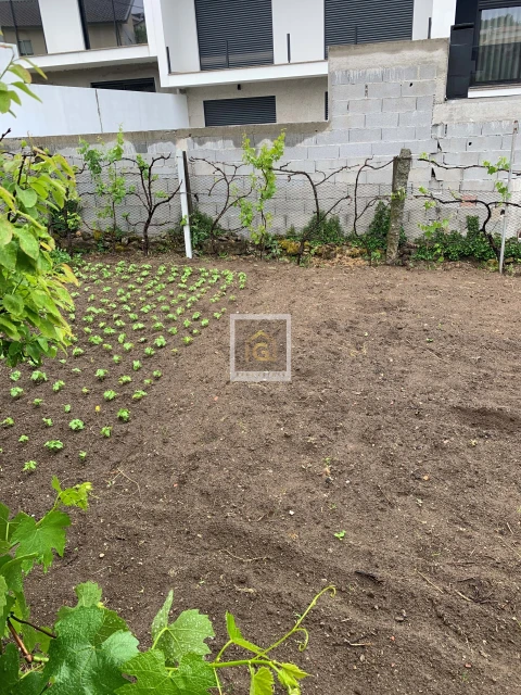 Moradia T4 para Venda em Gualtar
