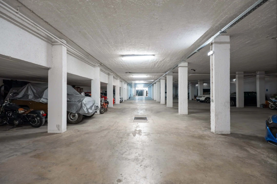 Apartamento T2 para Venda em Quarteira Foto 28