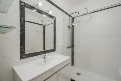 Apartamento T2 para Venda em Quarteira