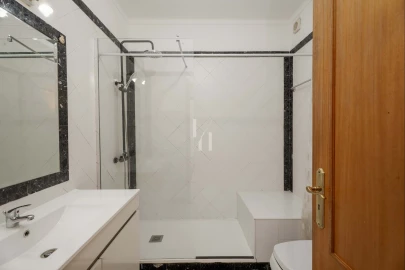 Apartamento T2 para Venda em Quarteira