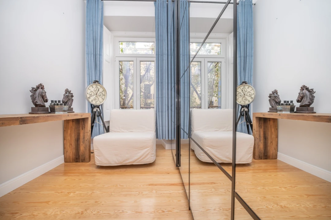 Apartamento T2 para Venda em Arroios Foto 7