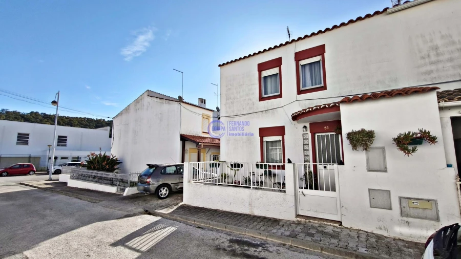 Moradia T4 para Venda em São Bartolomeu de Messines Foto 3