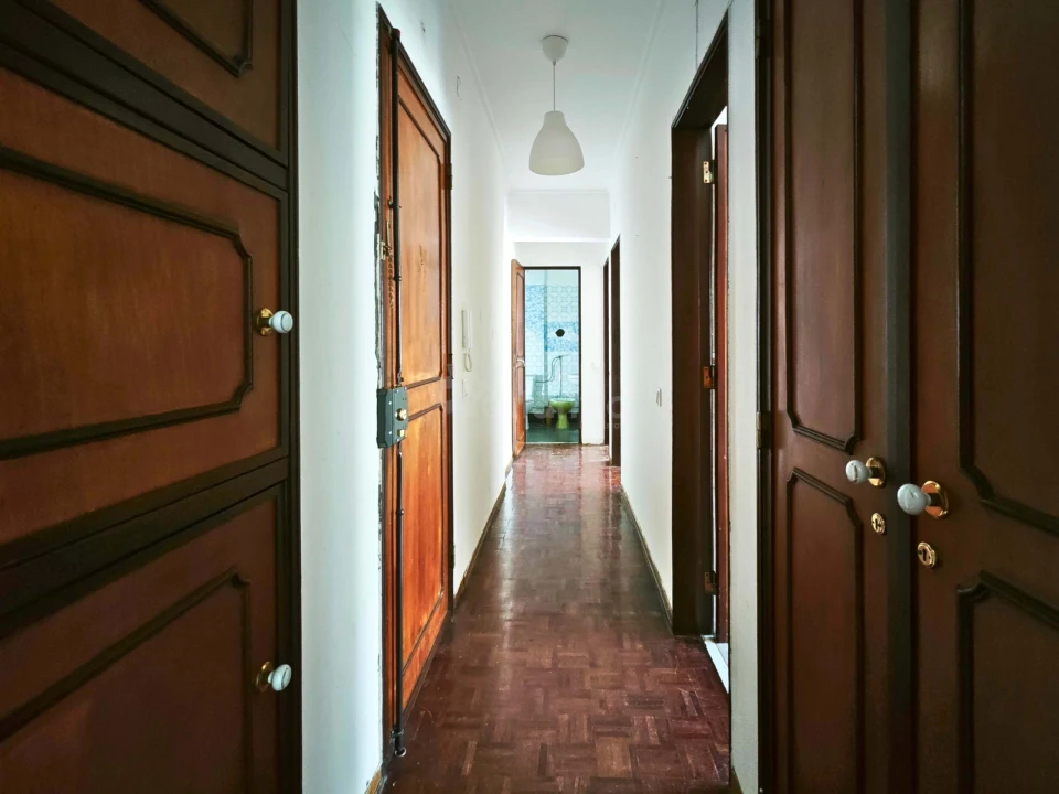 Apartamento T2 para Venda em Odivelas Foto 9