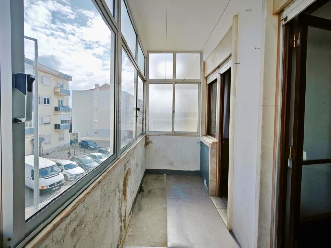 Apartamento T2 para Venda em Odivelas Foto 10