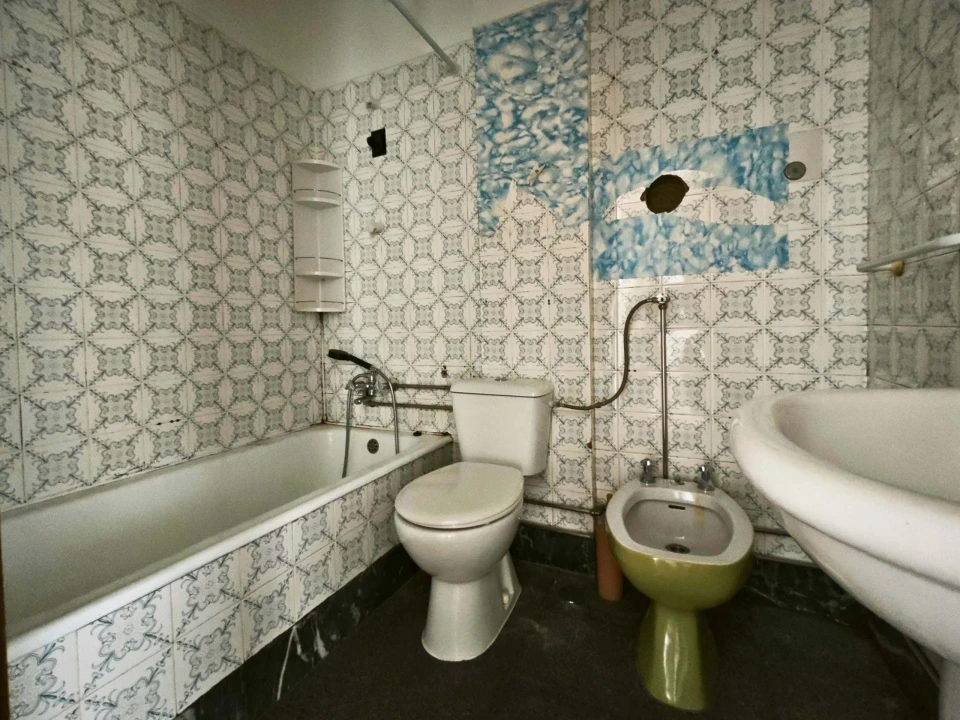 Apartamento T2 para Venda em Odivelas Foto 3