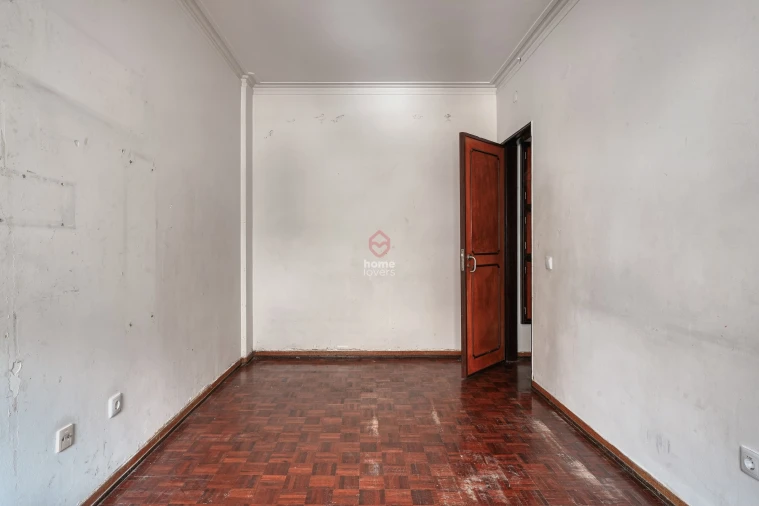 Apartamento T2 para Venda em Odivelas Foto 10