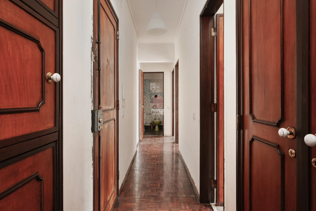 Apartamento T2 para Venda em Odivelas Foto 13