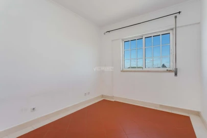 Apartamento T3 para Venda em Santa Maria do Castelo e Santiago e Santa Susana