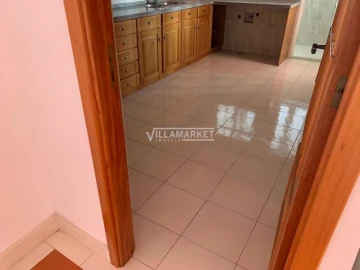 Apartamento T3 para Venda em Santa Maria do Castelo e Santiago e Santa Susana