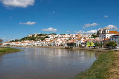 Apartamento T3 para Venda em Santa Maria do Castelo e Santiago e Santa Susana
