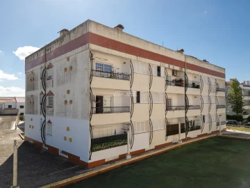 Apartamento T3 para Venda em Santa Maria do Castelo e Santiago e Santa Susana