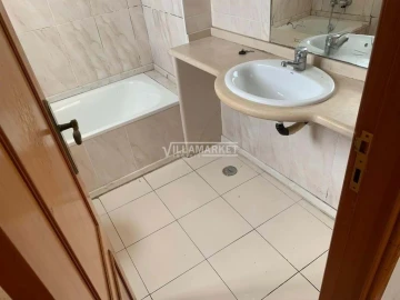 Apartamento T3 para Venda em Santa Maria do Castelo e Santiago e Santa Susana