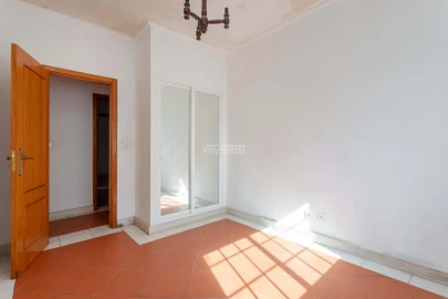 Apartamento T3 para Venda em Santa Maria do Castelo e Santiago e Santa Susana