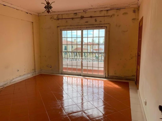 Apartamento T3 para Venda em Santa Maria do Castelo e Santiago e Santa Susana Foto 3