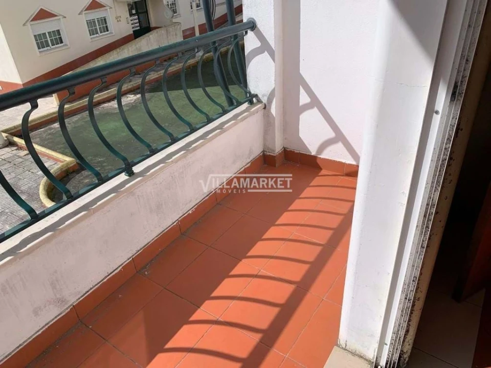 Apartamento T3 para Venda em Santa Maria do Castelo e Santiago e Santa Susana Foto 4