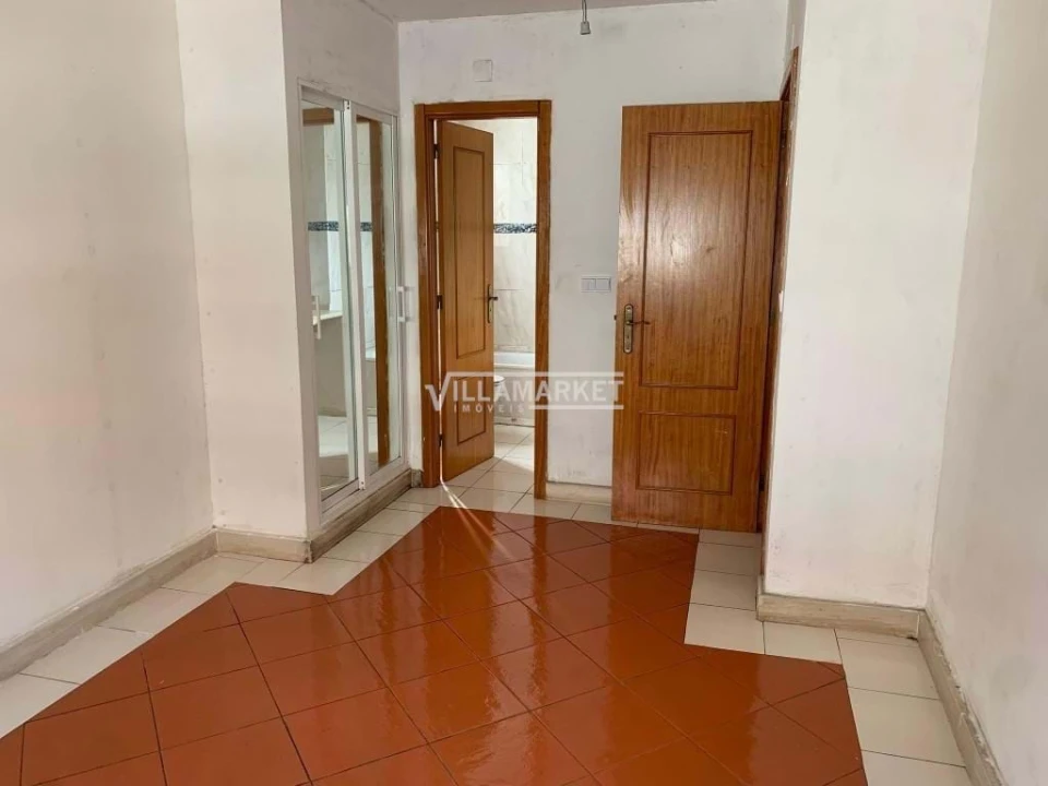 Apartamento T3 para Venda em Santa Maria do Castelo e Santiago e Santa Susana Foto 7