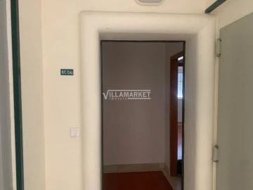 Apartamento T3 para Venda em Santa Maria do Castelo e Santiago e Santa Susana