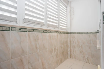 Apartamento T3 para Venda em Santa Maria do Castelo e Santiago e Santa Susana