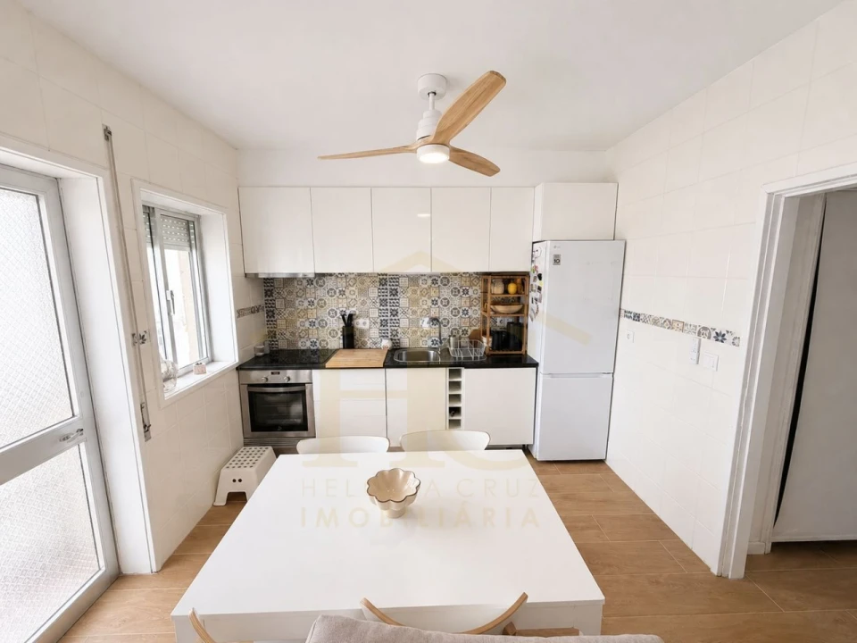 Apartamento T2 para Venda em Arvore Foto 5