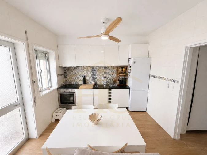 Apartamento T2 para Venda em Arvore Foto 5