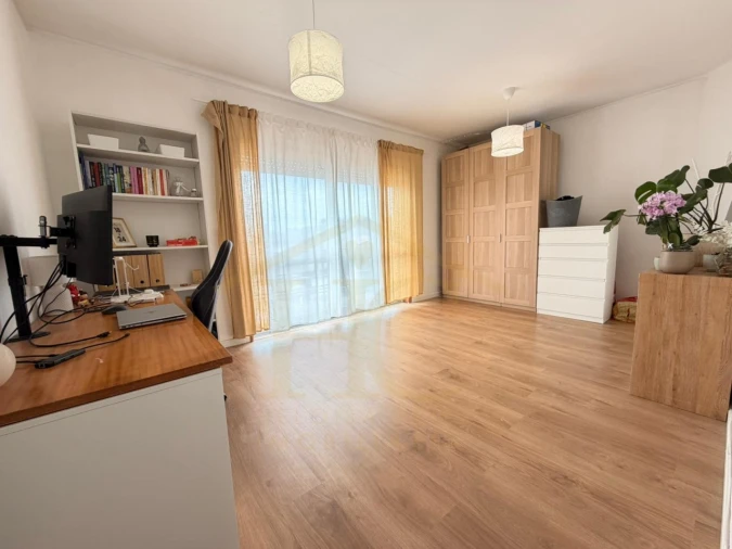Apartamento T2 para Venda em Arvore Foto 10