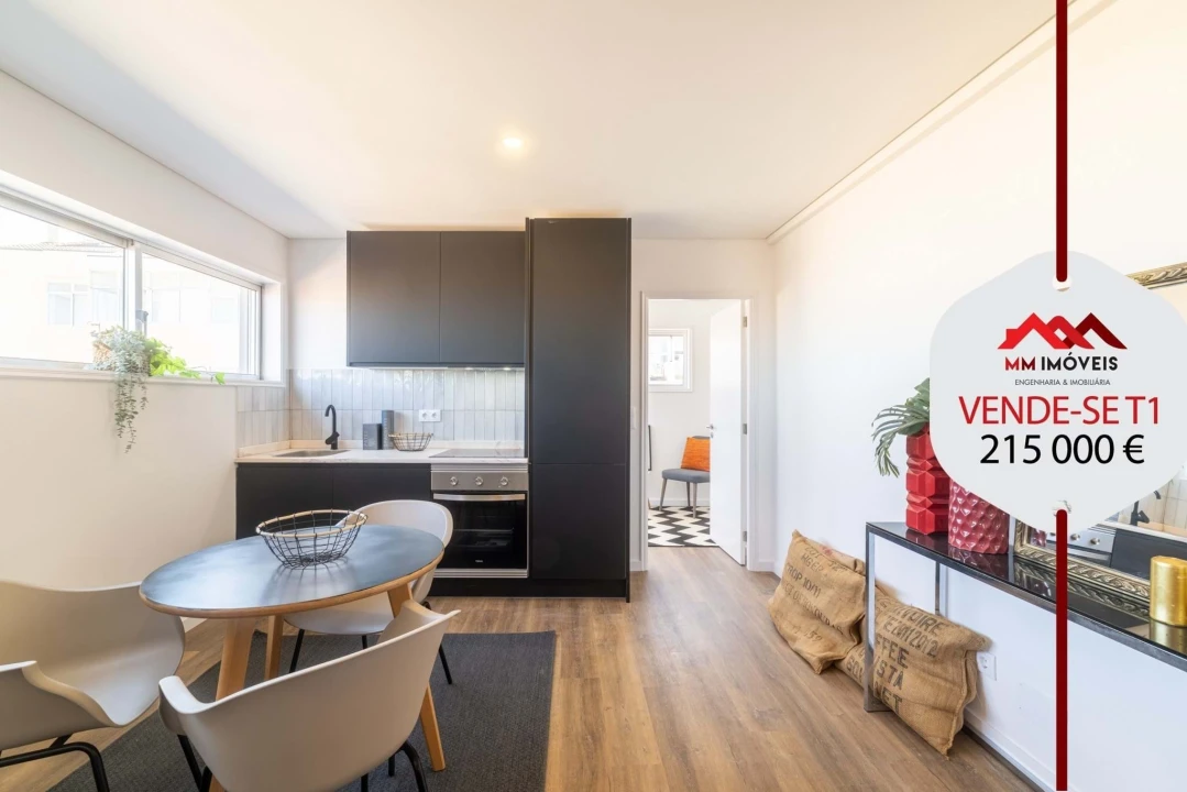 Apartamento T1 para Venda em Paranhos Foto 1