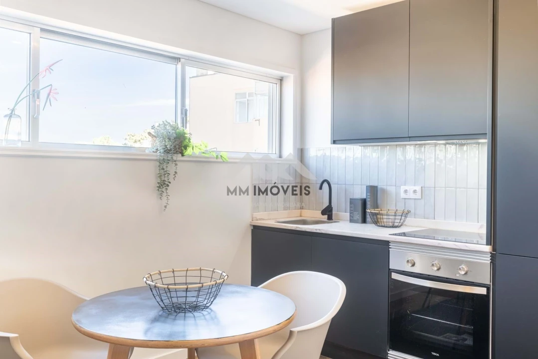 Apartamento T1 para Venda em Paranhos Foto 8