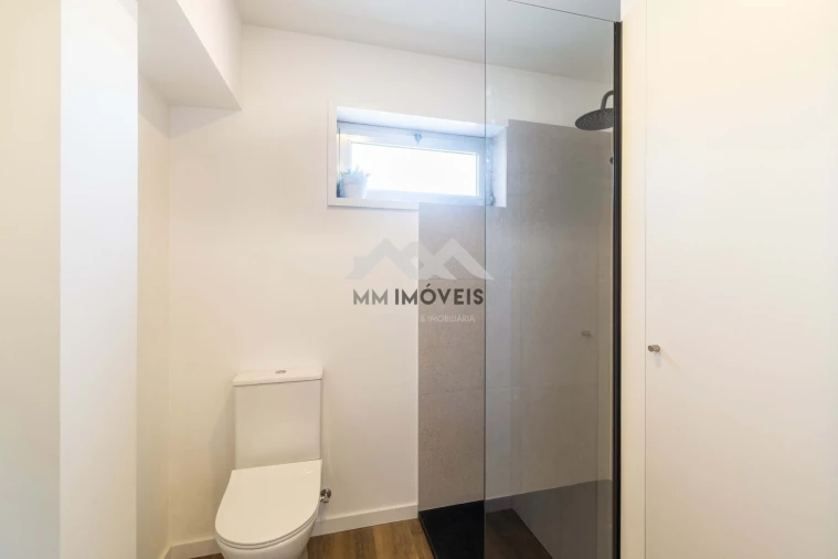 Apartamento T1 para Venda em Paranhos Foto 19