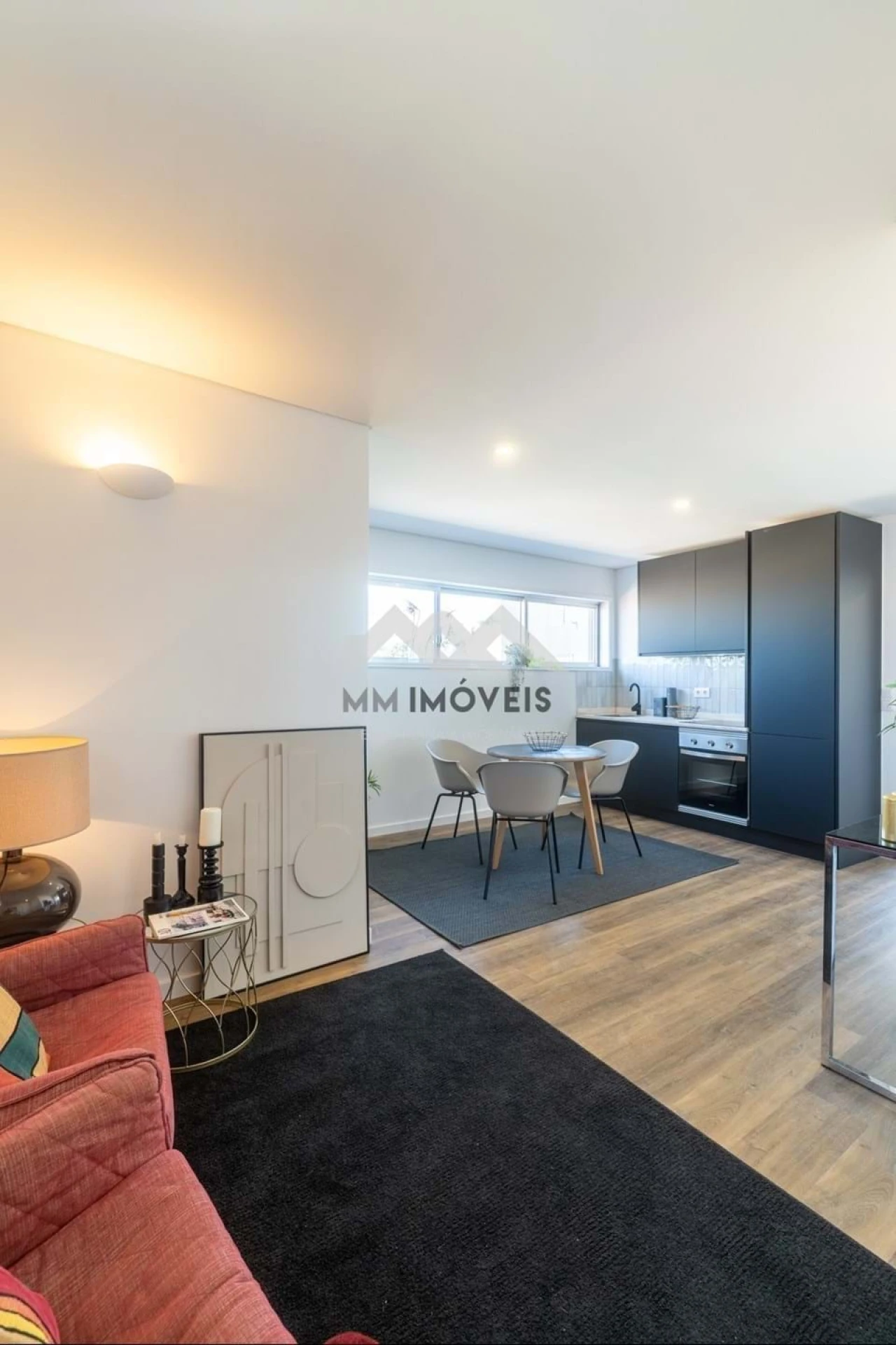 Apartamento T1 para Venda em Paranhos Foto 5