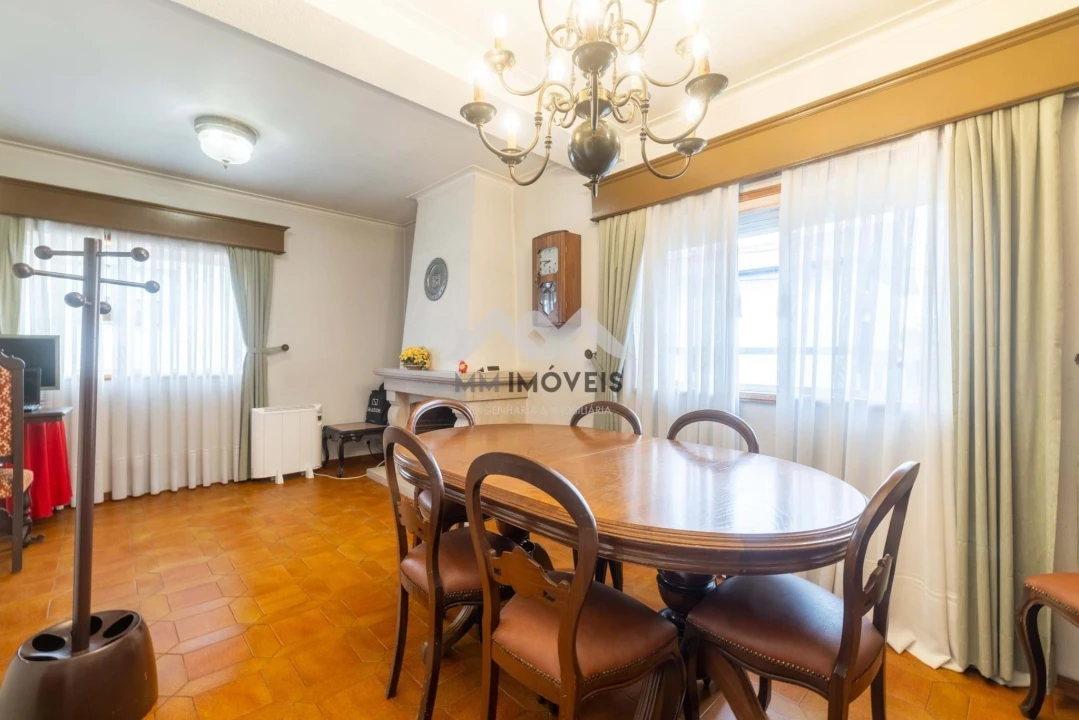 Moradia T3 para Venda em Cidade da Maia Foto 5