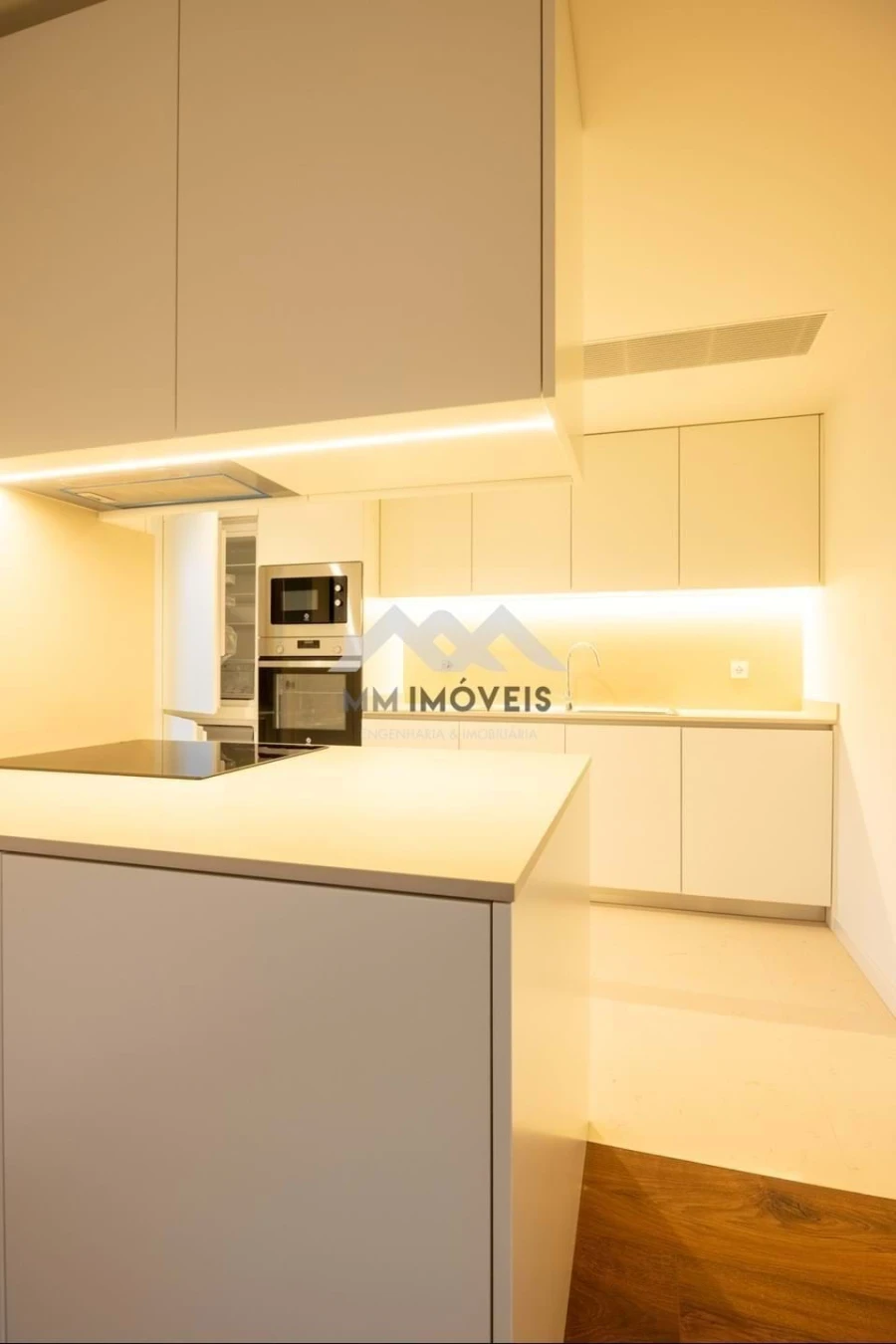 Apartamento T1 para Venda em Paranhos Foto 32