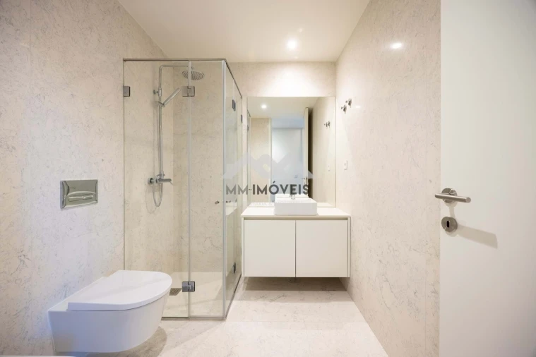 Apartamento T1 para Venda em Paranhos Foto 12