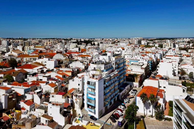 Apartamento T2 para Venda em Portimão Foto 31