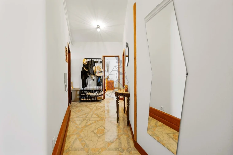 Apartamento T2 para Venda em Portimão Foto 28