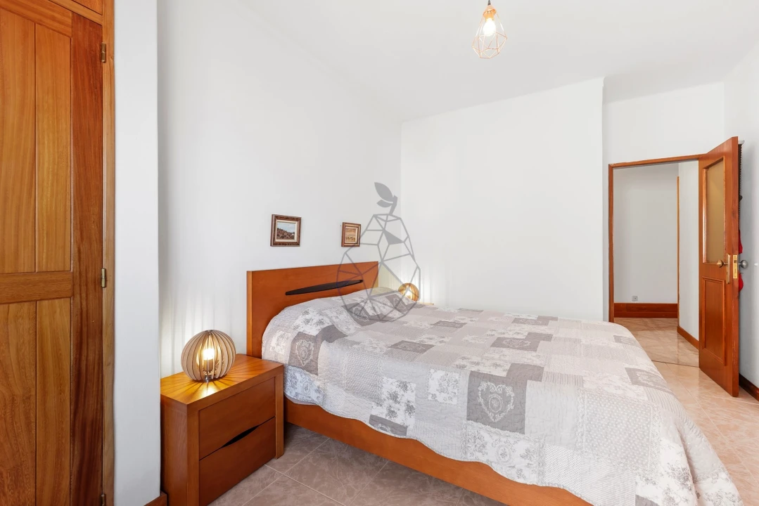 Apartamento T2 para Venda em Portimão Foto 22
