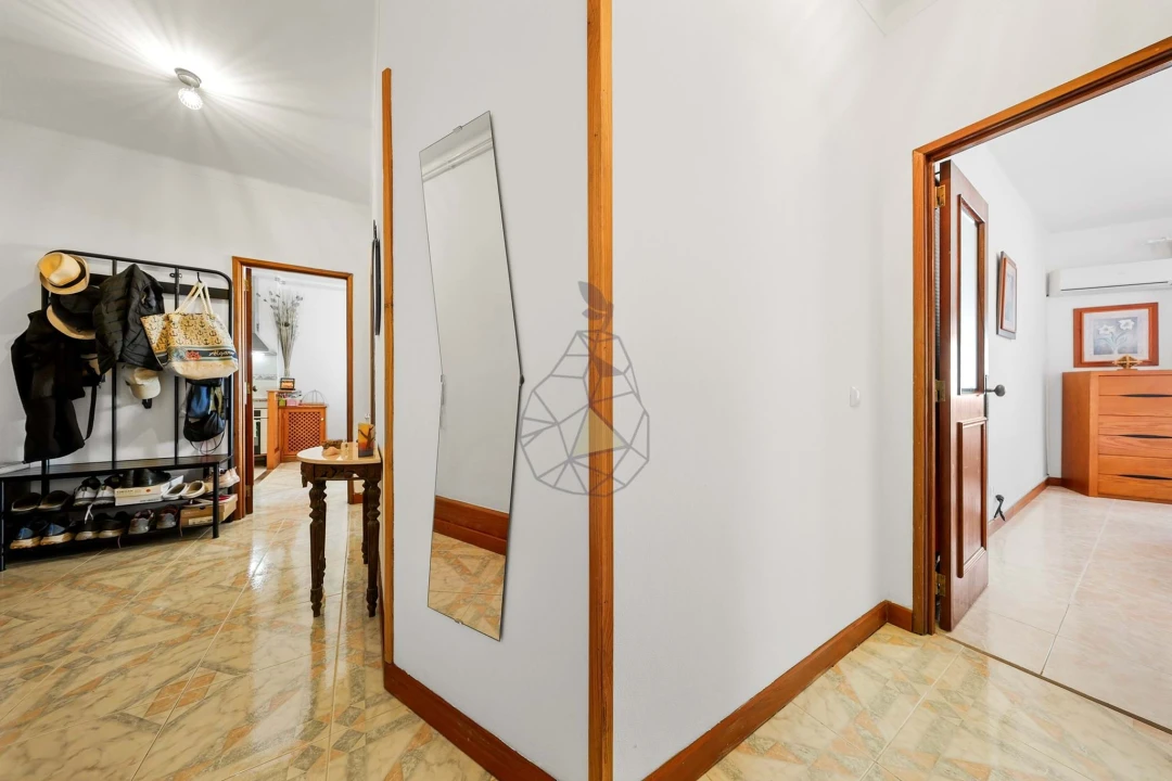 Apartamento T2 para Venda em Portimão Foto 16