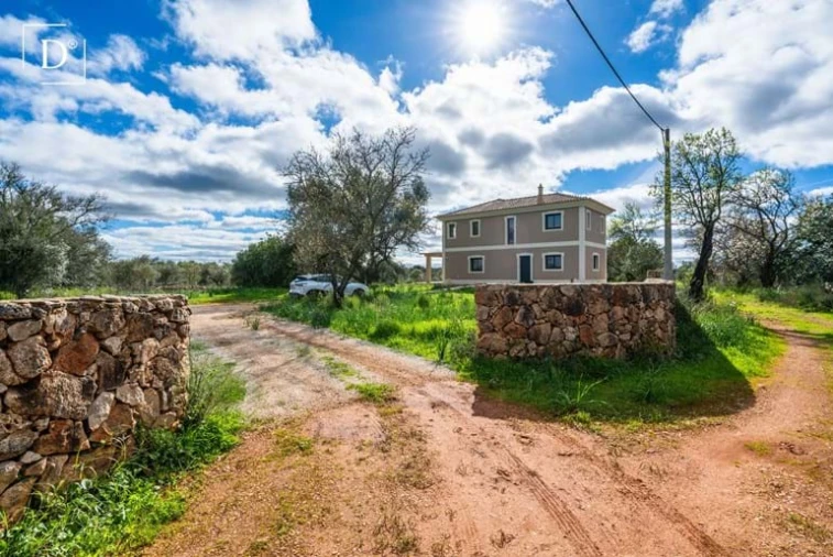 Moradia T3 para Venda em Silves Foto 42