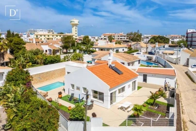 Moradia T3 para Venda em Albufeira e Olhos de Água