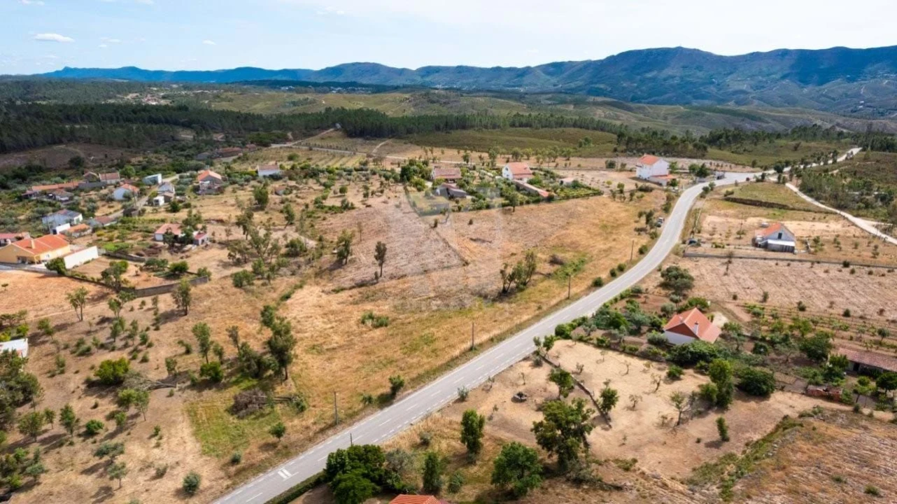 Terreno Agricola ou Rústico para Venda em Santo Andre das Tojeiras Foto 1