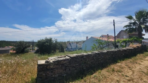 Terreno para Venda em Santo Andre das Tojeiras