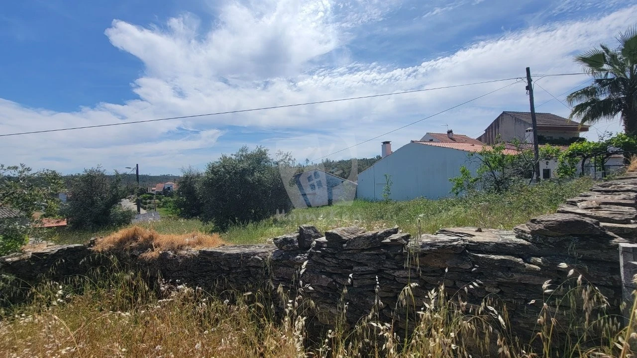 Terreno para Venda em Santo Andre das Tojeiras Foto 26