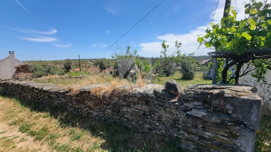 Terreno para Venda em Santo Andre das Tojeiras Foto 25