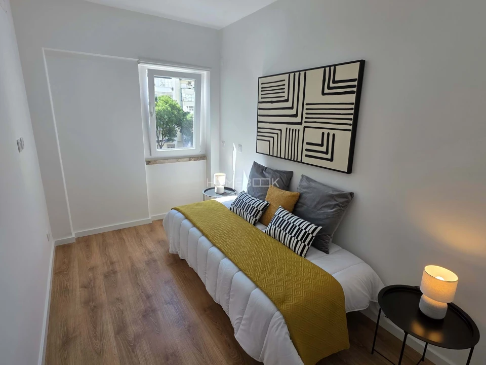 Apartamento T3 para Venda em Benfica Foto 9