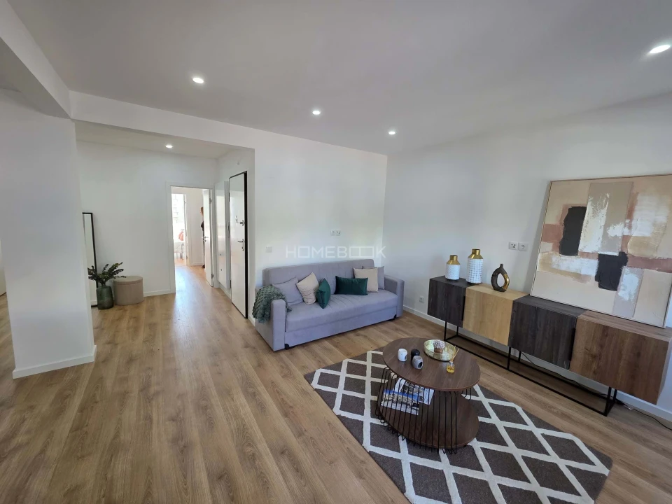 Apartamento T3 para Venda em Benfica Foto 3