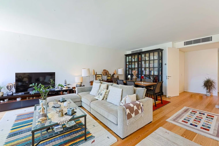 Apartamento T2 para Venda em Cascais e Estoril Foto 4