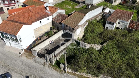 Moradia T3 para Venda em Ardãos e Bobadela