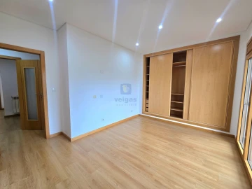 Apartamento T3 para Venda em Odivelas